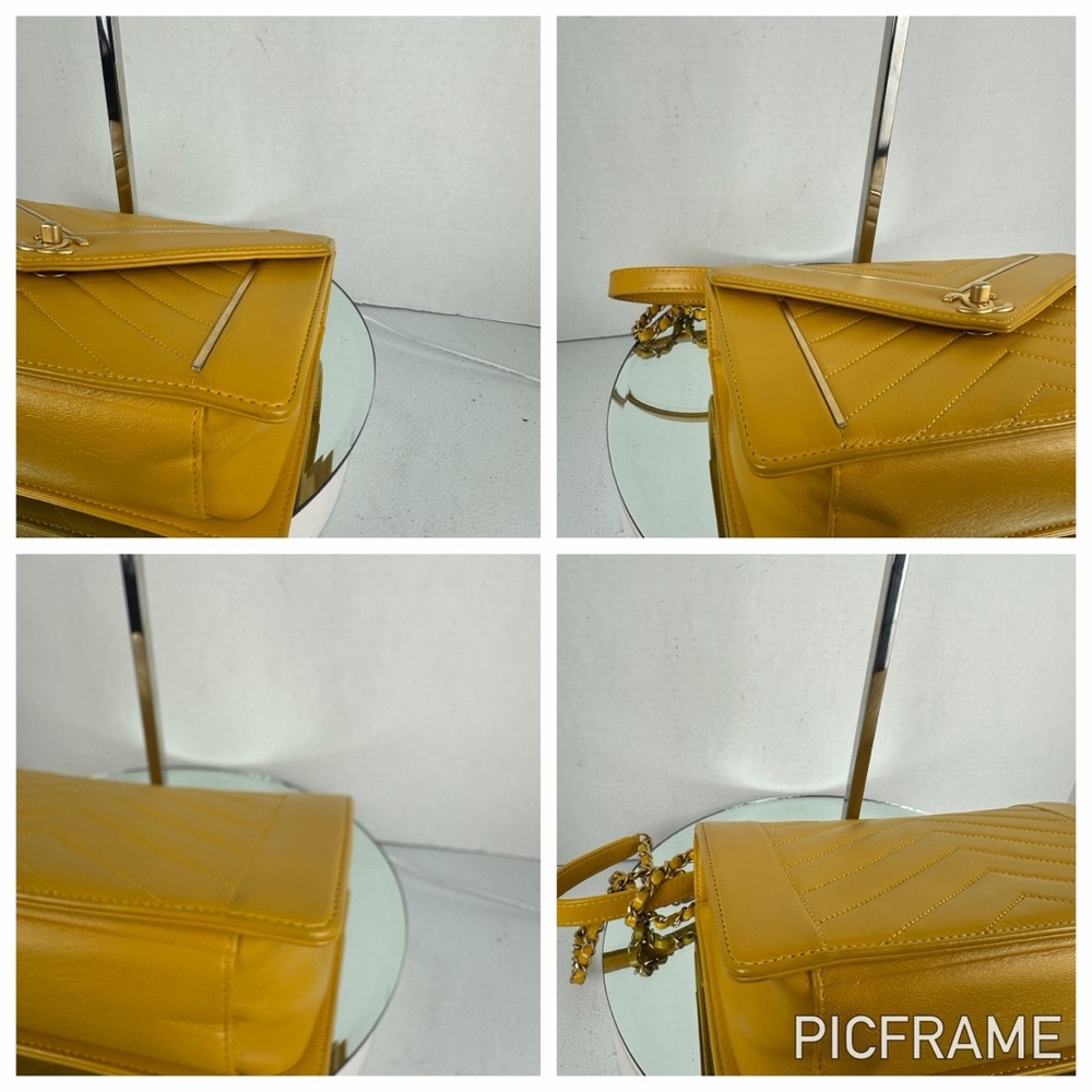 CHANEL CC CHAIN LEATHER SHOULDER/CROSSBODY BAG & Petit GST Bag - Picture 11 of 16